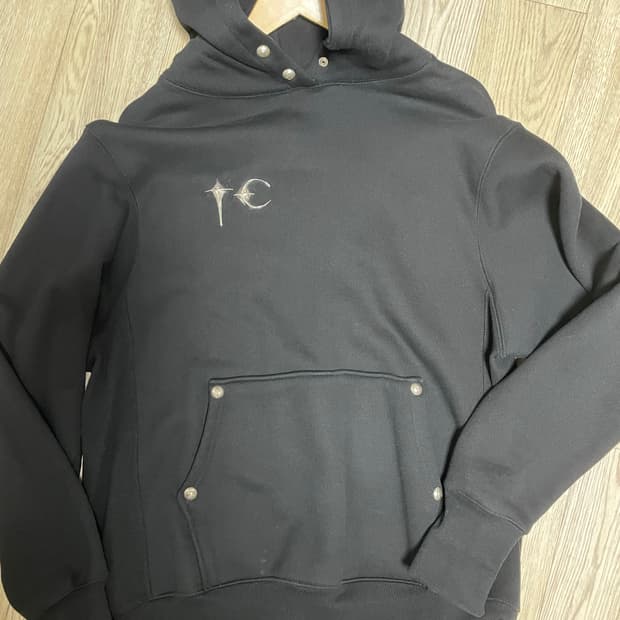 떠그클럽 후드 판매합니다.