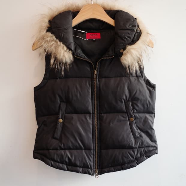 OZOC 투웨이 다운 패딩 베스트