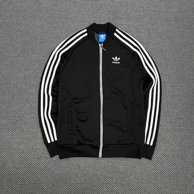 착샷O 아디다스 블랙 슈퍼스타 져지