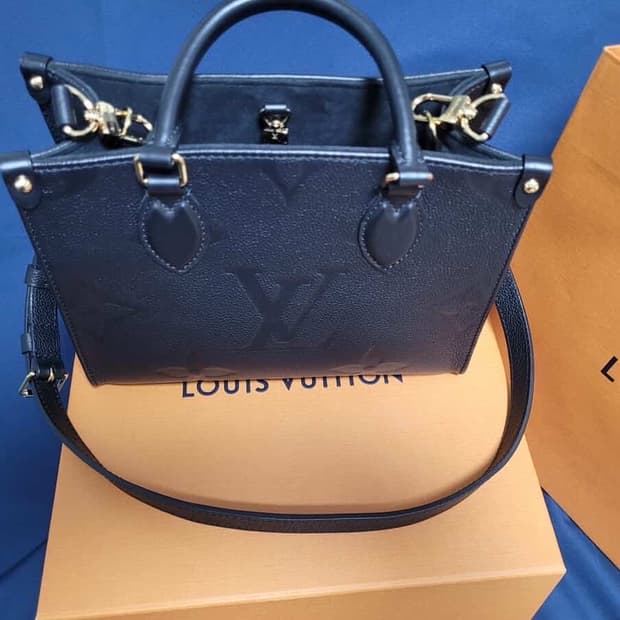 루이비통 앙프렝뜨 PM블랙 가방