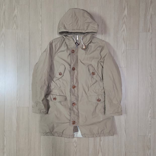 마가렛 호웰 카멜 다운 후드 점퍼 재킷