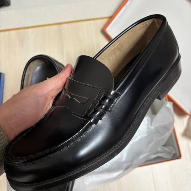 하루타 소가죽 페니로퍼 260