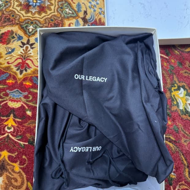 아워레가시 카미온 올리브 레더 43사이즈