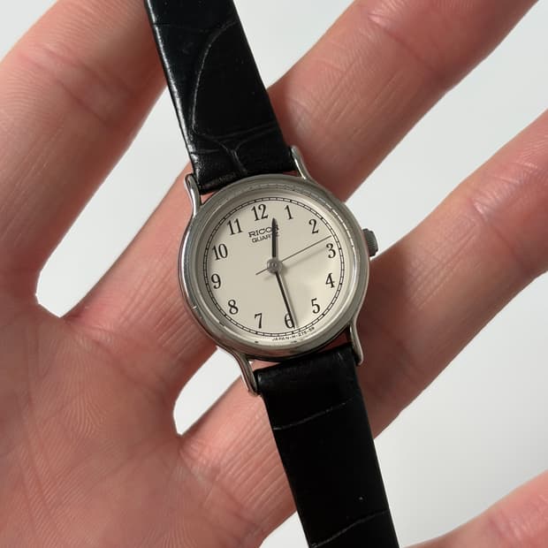 리코 1990년대 빈티지 시계 아라빅 인덱스 실버 쿼츠 여성