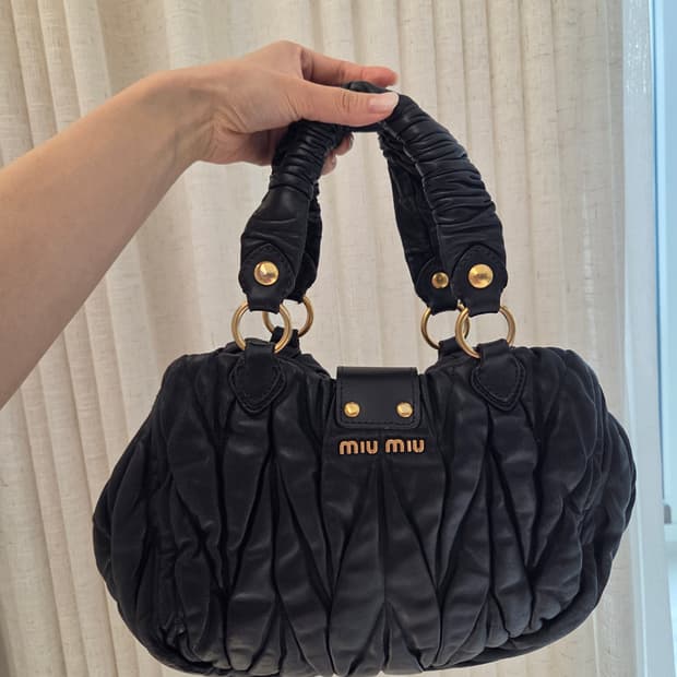 (희귀 단종템) 미우미우 마테라쎄백 아카이브