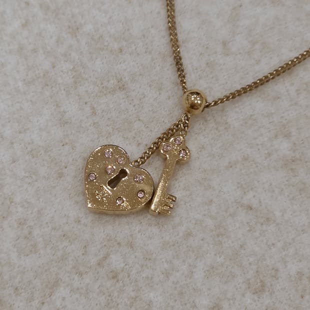 샤넬 하트자물쇠 열쇠 펜던트 금장 목걸이