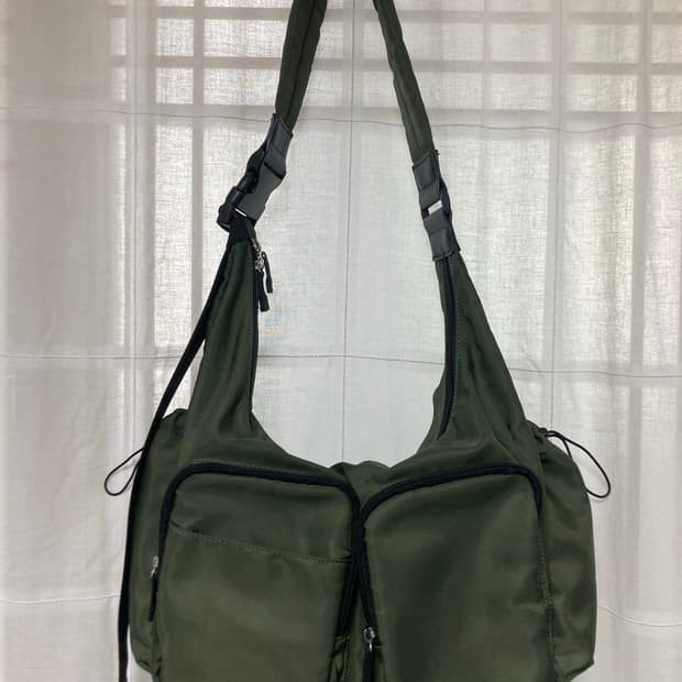 nico and 크로스백