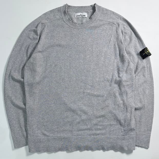 스톤아일랜드 그레이 크루넥 니트 