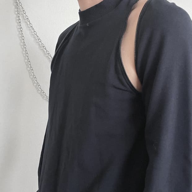 노스트라산티시마 지퍼 하이넥 레이어드 롱슬리브