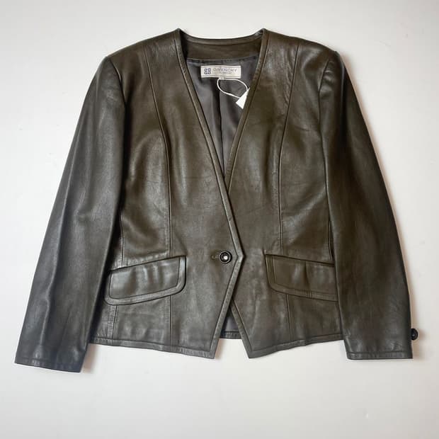 지방시 90's 크롭 가죽 자켓 PN9527