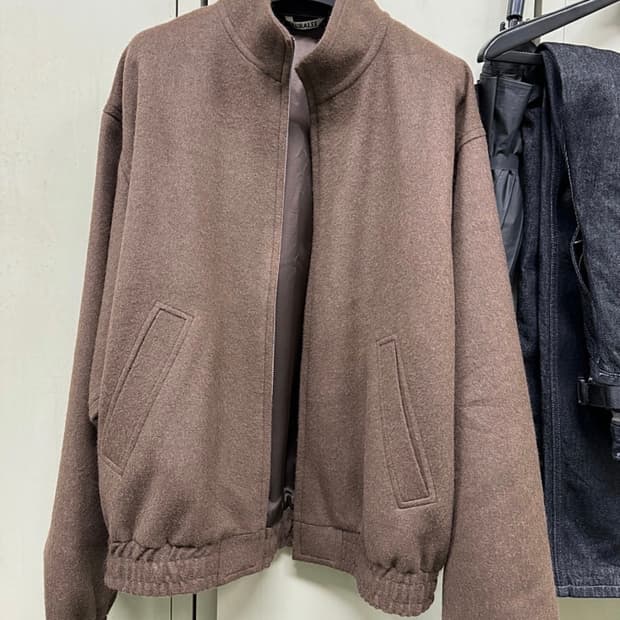 오라리 23fw 낙타 블루종