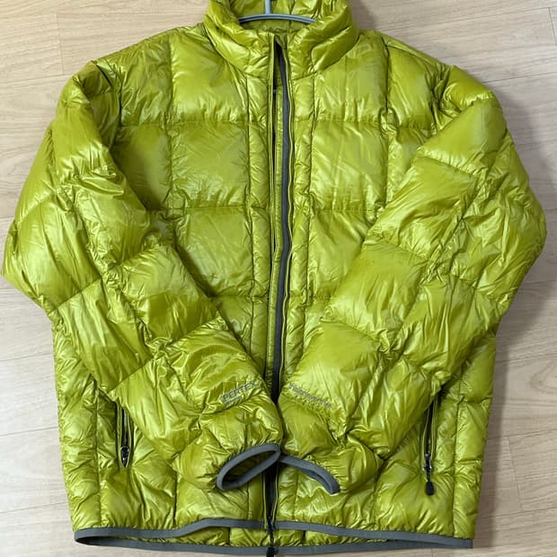 디네뎃 라이트 다운 자켓 올리브 옐로우 L