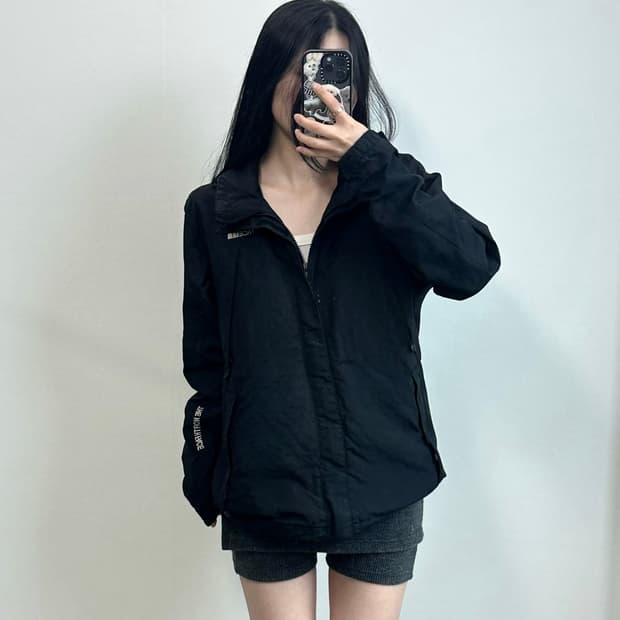 노스페이스 자수로고 블랙 윈드 바람막이 자켓
