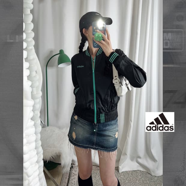 아디다스 블랙 & 민트 자켓