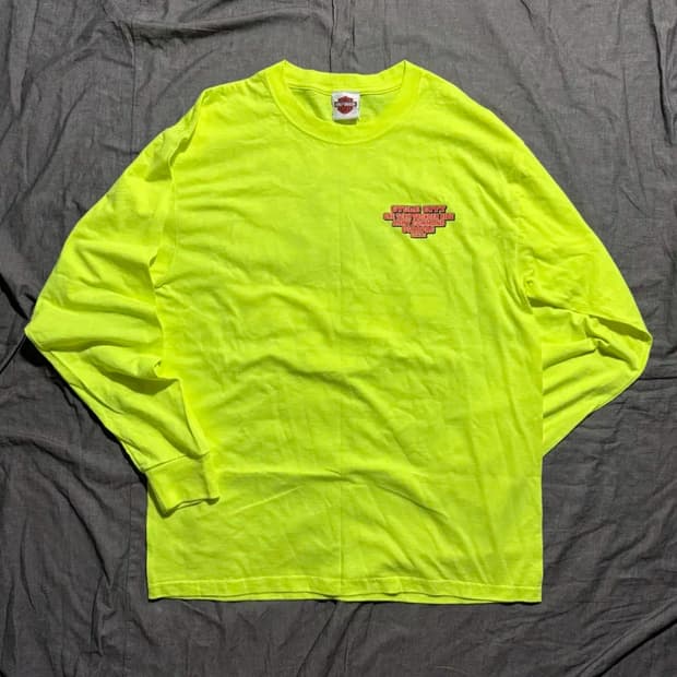 L/S T-Shirts