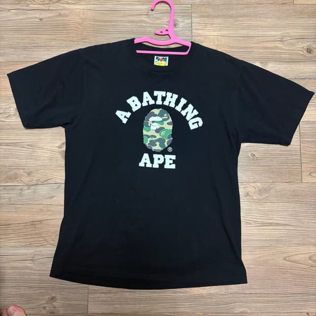 Bape Black T-shirt (베이프 검정 티셔츠)