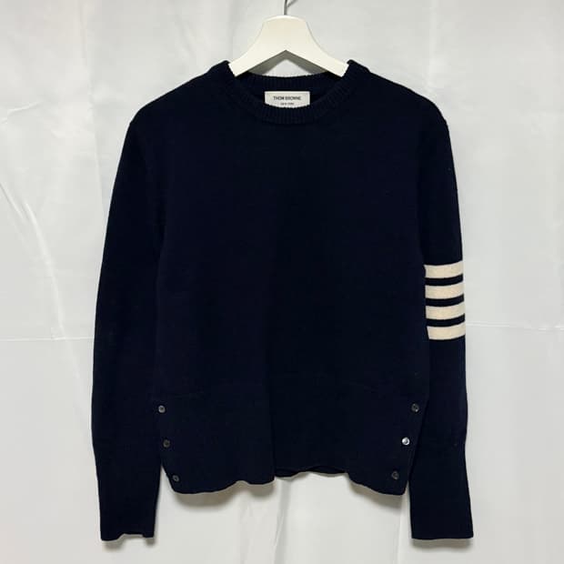 [S+급/2] 톰브라운 사선완장 크루넥 울 니트 네이비