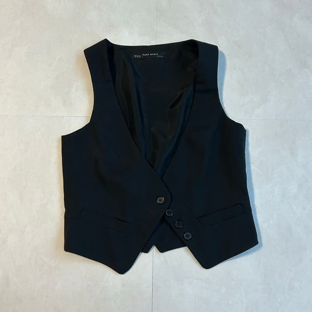 zara vest xs
