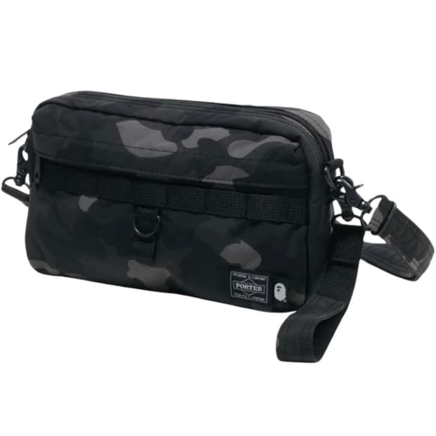 포터 x 베이프 컬러 카모 숄더백 블랙