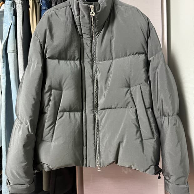 솔리드옴므 23fw 118패딩