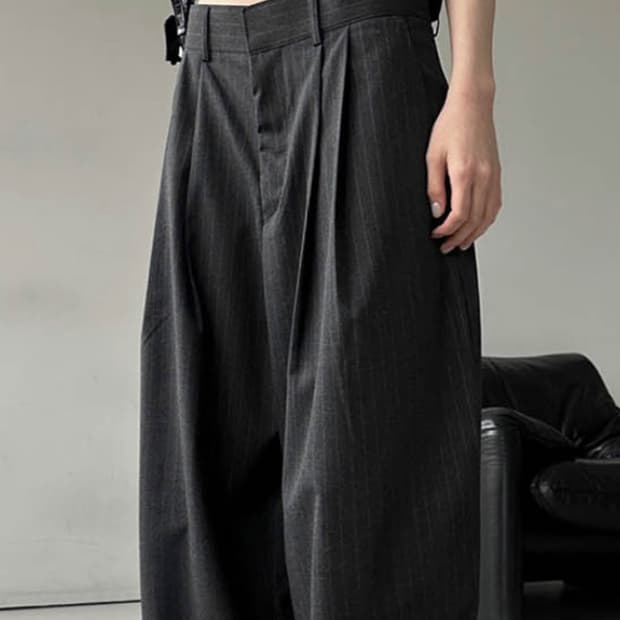 사토미라디오 차콜 스트라이프 와이드 슬랙스 M