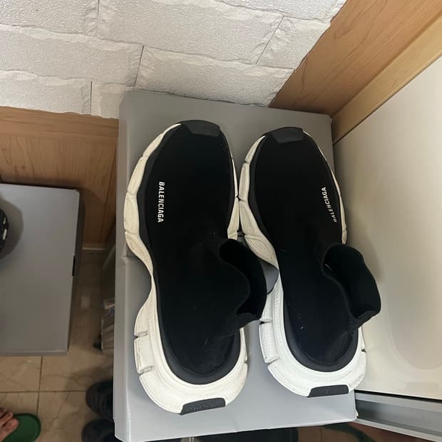 발렌시아가 3XL 삭 리사이클 니트 스니커즈 블랙 EU42