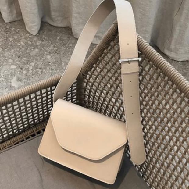 베이지 가방