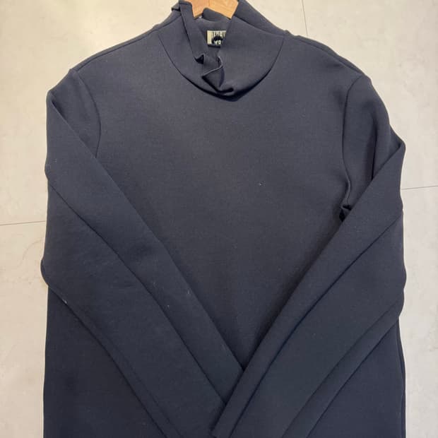 아크네 네오프렌 터틀넥 M