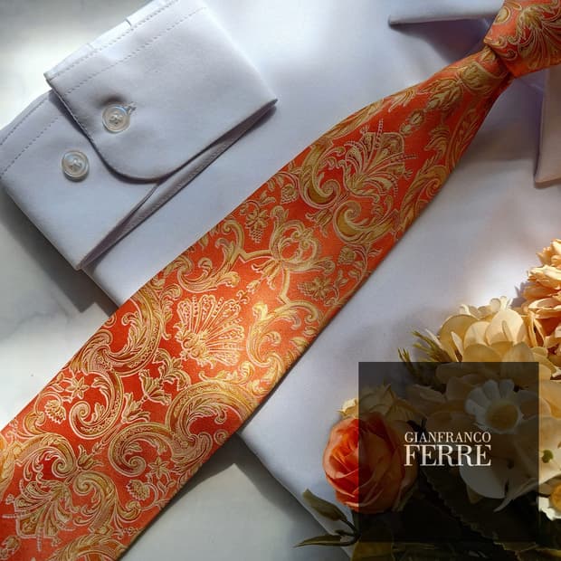 지안프랑코 페레 실크 오렌지 페이즐리 넥타이 9.7cm A+등급 G7
