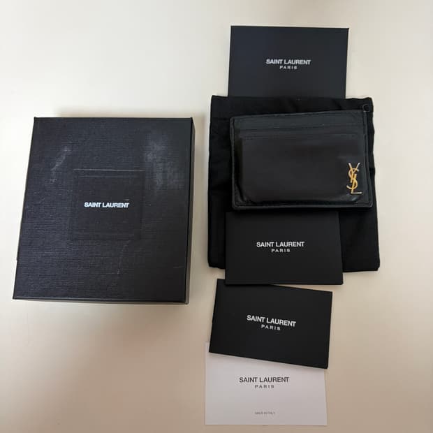 생로랑 카드지갑