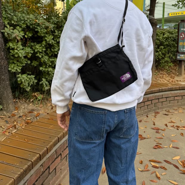 노스페이스 퍼플라벨 크로스백