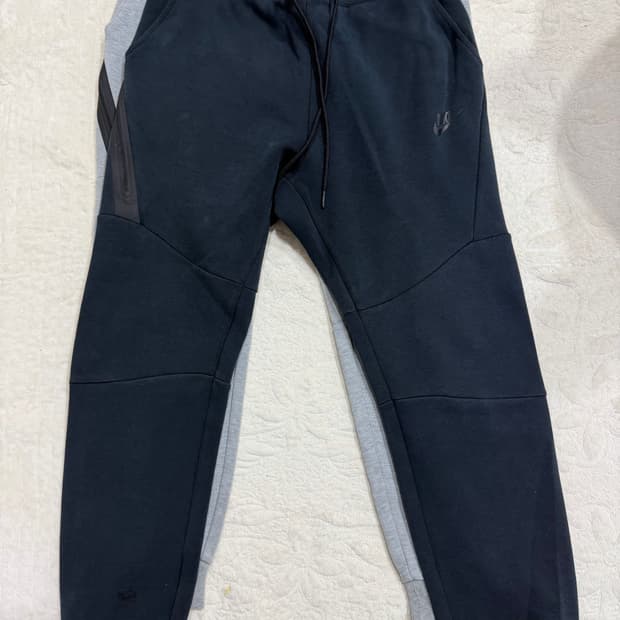 나이키 테크 바지 블랙 / 그레이  m