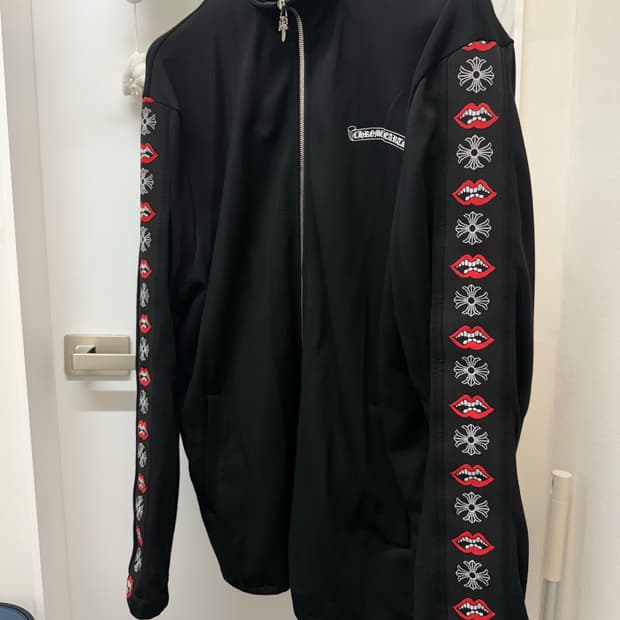 크롬하츠 매티보이 트랙자켓 xl사이즈