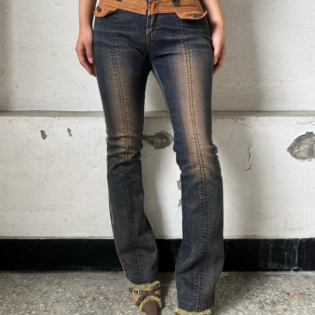 Contrast waist denim bootscut jeans