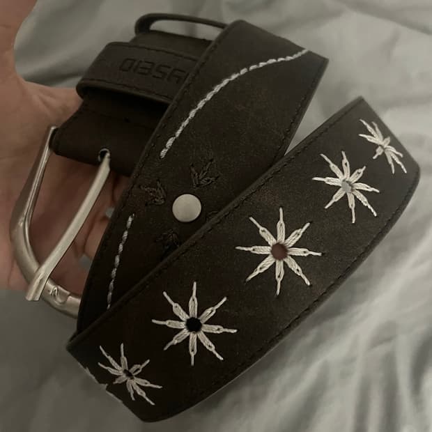 Coyseio 코이세이오 스터드벨트