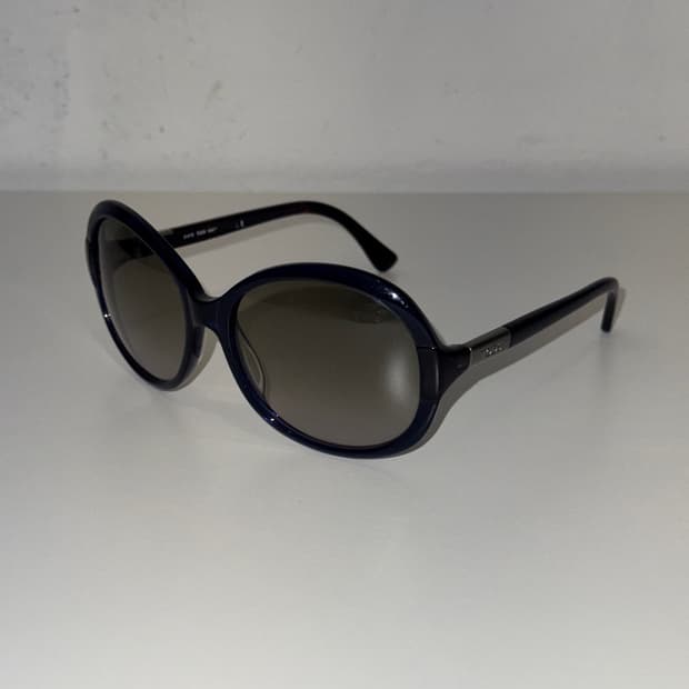 TODS 토즈 네이비 선글라스