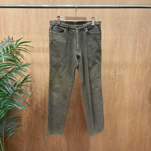 버버리 블랙 라벨 코튼 스트레치 팬츠 단색 무지 디자인 탭 디테일 카키