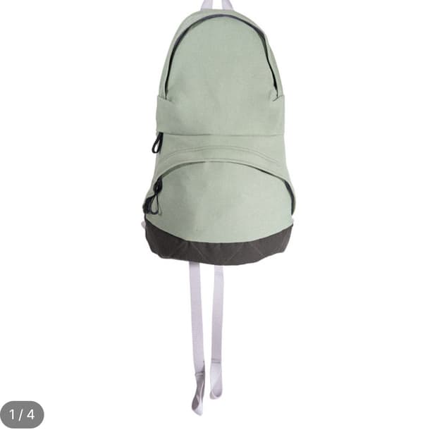 초록스튜디오 백팩