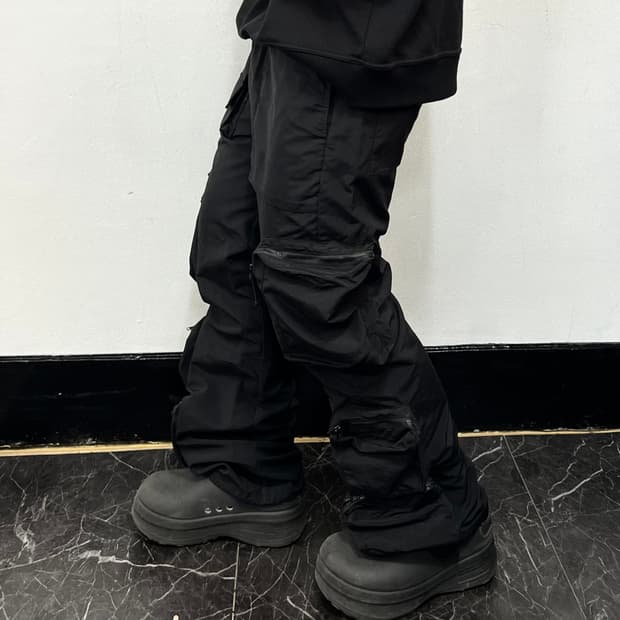 후이즈자코브 6포켓 카고팬츠 블랙 스캇