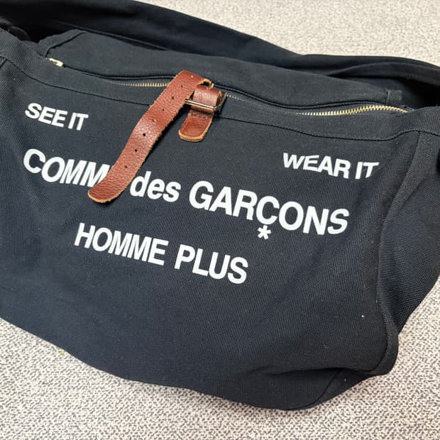 꼼데가르송 옴므플러스 메신저백