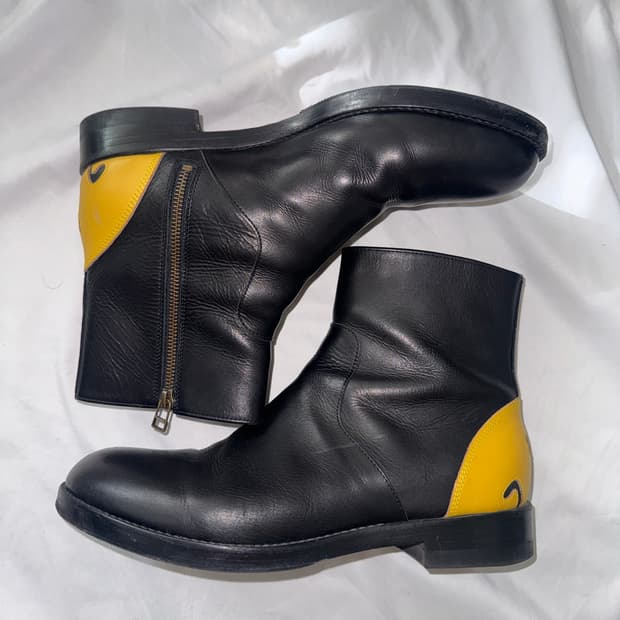 캐피탈 스마일 레더 부츠