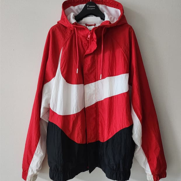 나이키빅시우시 바람막이 (L