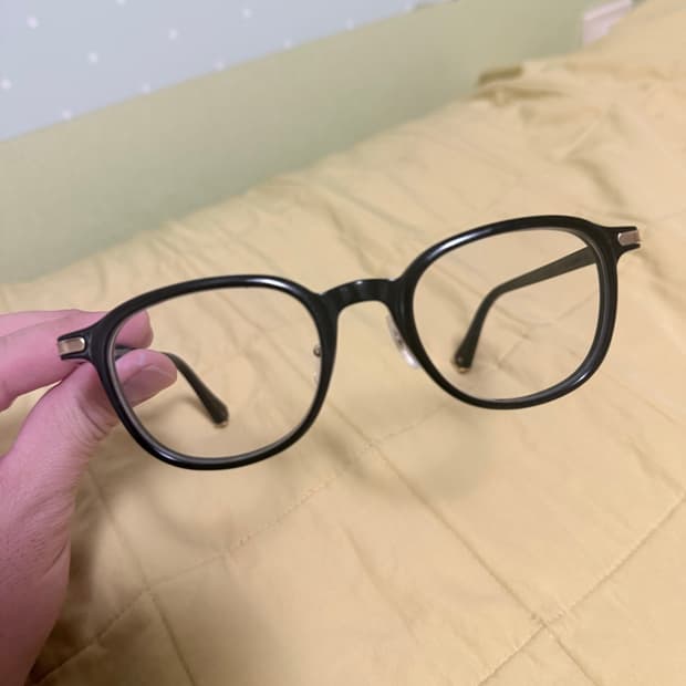 풀박스)까르띠에 오벌 프레임 안경 ct0560o 뿔테