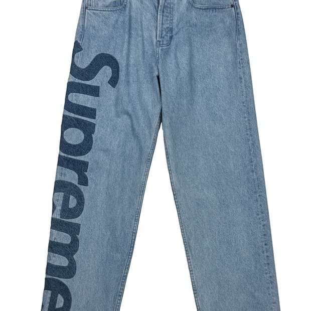 슈프림 인셋 로고 진 워시드 블루