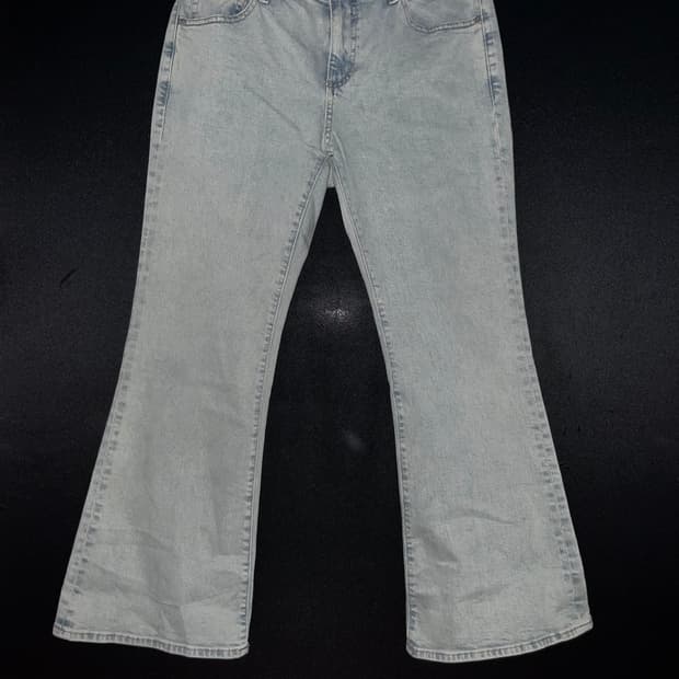 GU flare jean