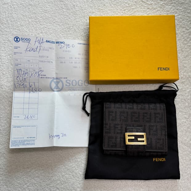 펜디 ff로고 반지갑 (풀구성)