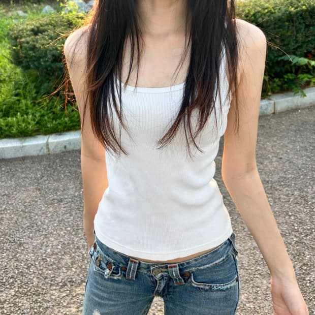 lawrys farm sleeveless top