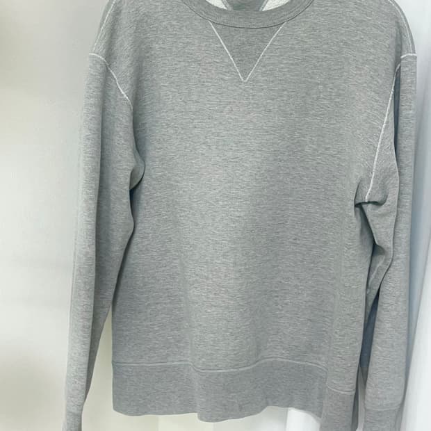 BARNS OUTFITTERS(반스 아웃피터스)스웻셔츠