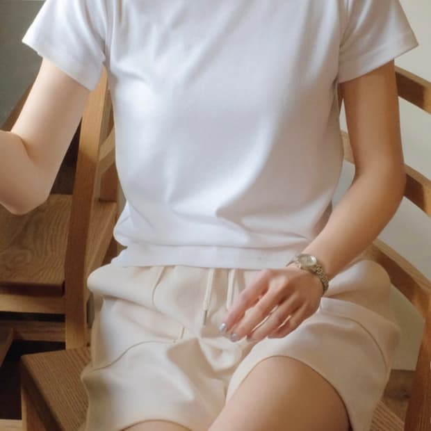 (미개봉, 새상품) 98도씨 텐션 스탠다드 크롭 반팔티 화이트