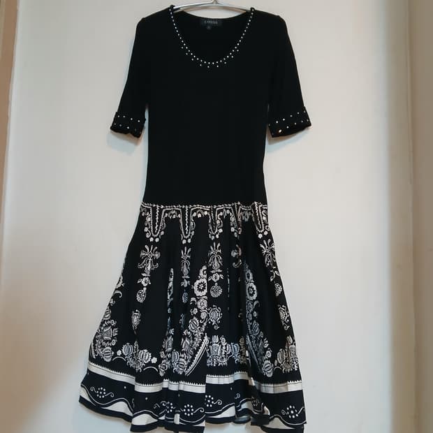 비즈 장식 패턴 원피스 드레스 플레이 스커트 코튼 홀복 데일리 데이트룩